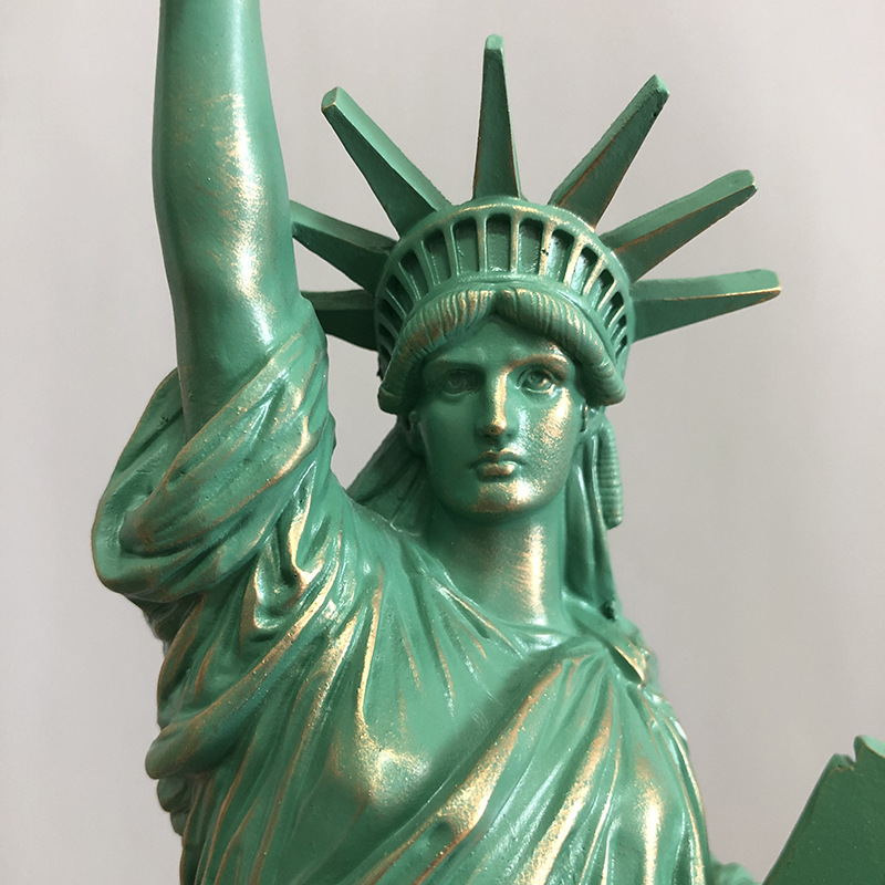 YuryFvna 자유의 여신상 모델 책상 액세서리 수집 - Travel Accessories New York 리뷰 및 가격