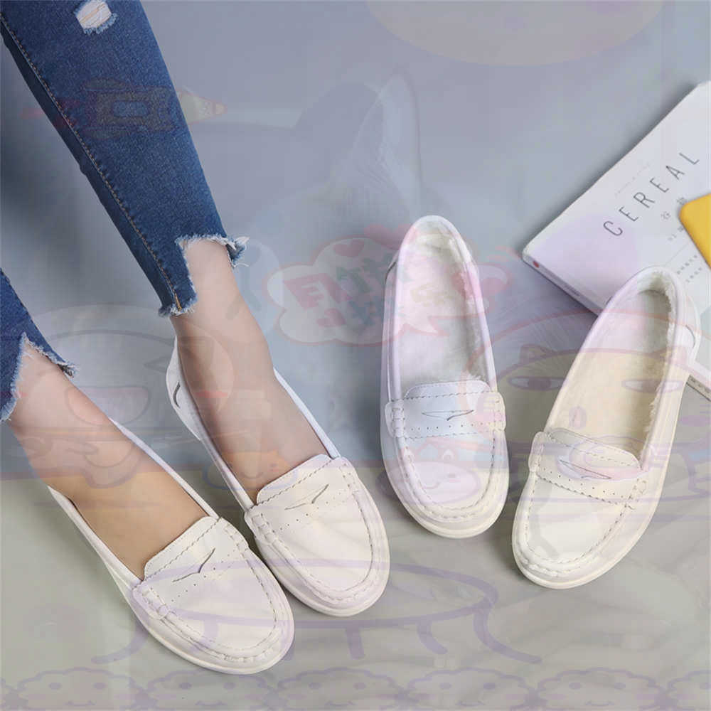 소프트 슬립 온 여성 대형 신발 워킹 테니스 스케이트  - Travel Accessories For Women Gift Ideas 리뷰 및 가격