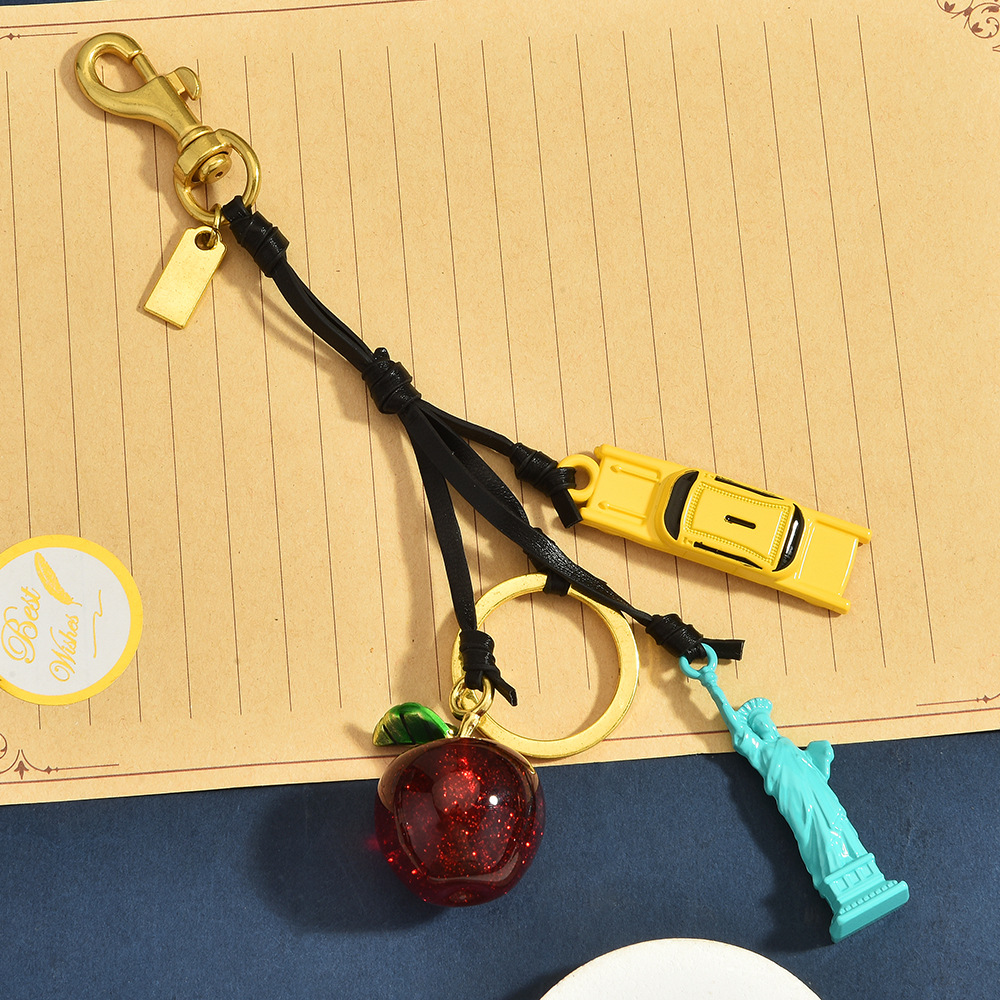 뉴욕시 테마 멀티 참 키체인 가죽끈 빅애플 옐로우 택시 - Travel Accessories New York 리뷰 및 가격